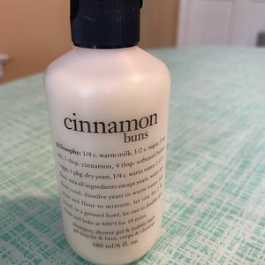 Philosophy cinnamon buns shower gel